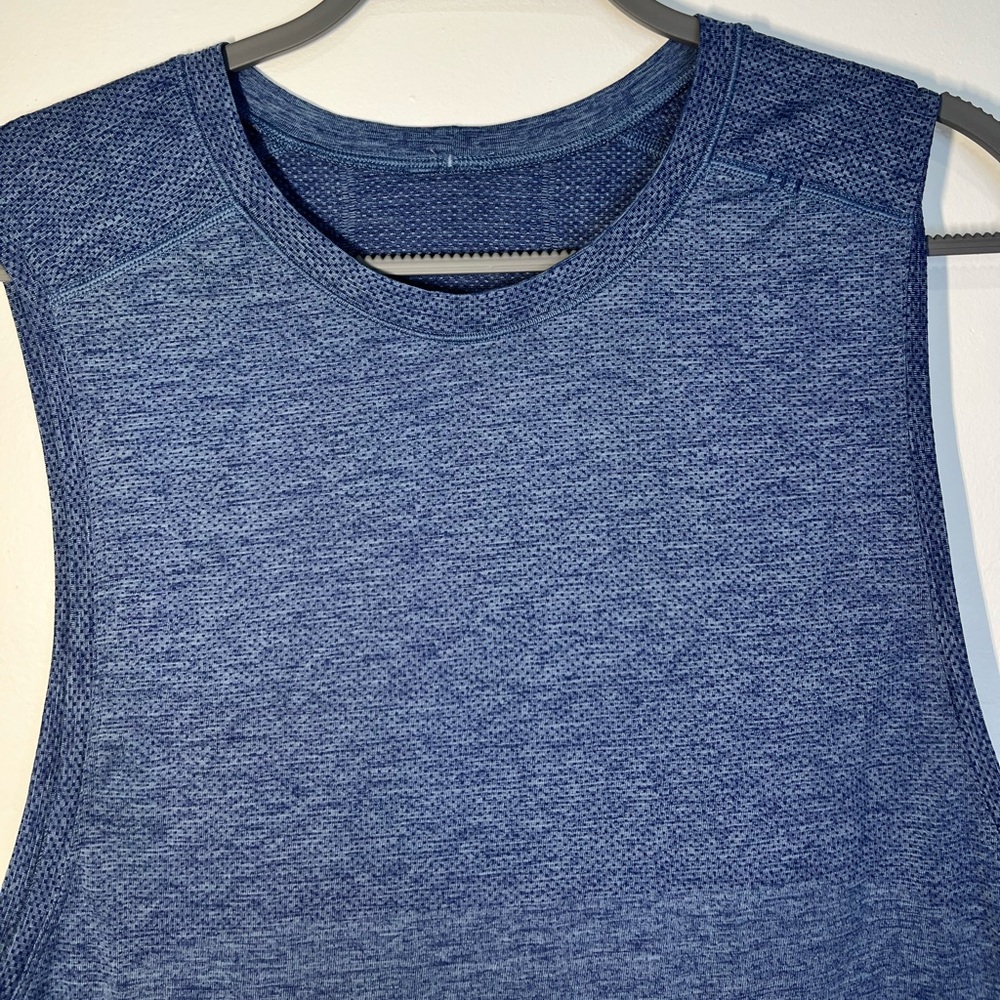 Lululemon Men’s Sleeveless Training Tank Top – Blue – Size M - Picture 3 of 10
